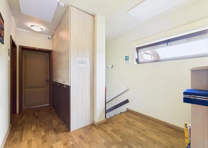 Casa Pontica Pensjonat Două Mai