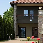 Casa Pontica 3* 2 Mai