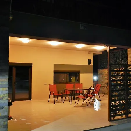 Casa Pontica 4* Două Mai